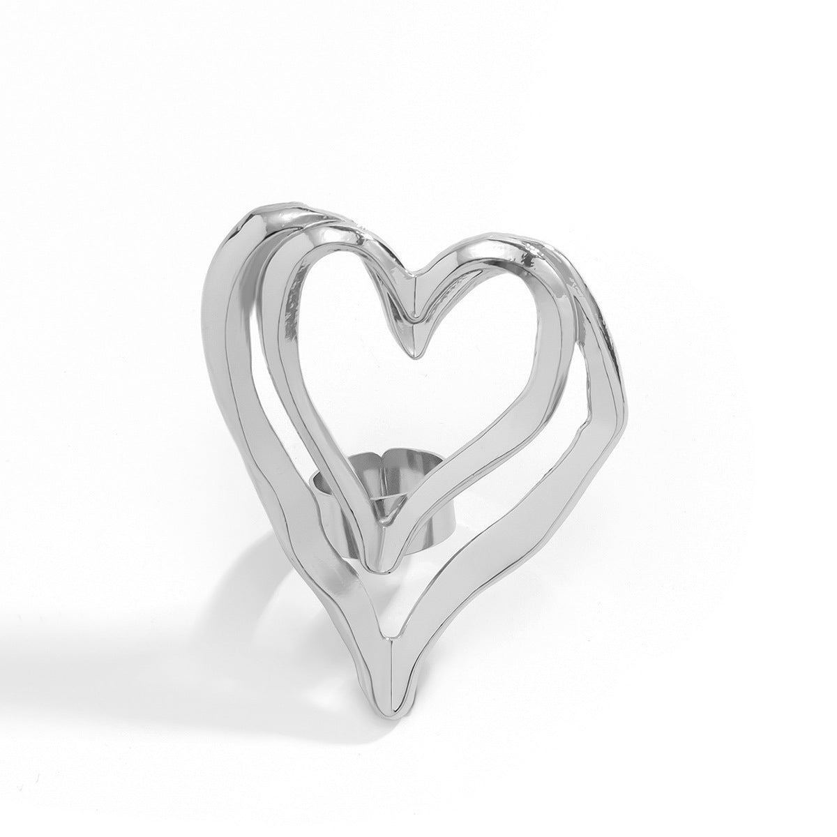 Women's Exaggerated Metal Large Love Heart-shaped Ring