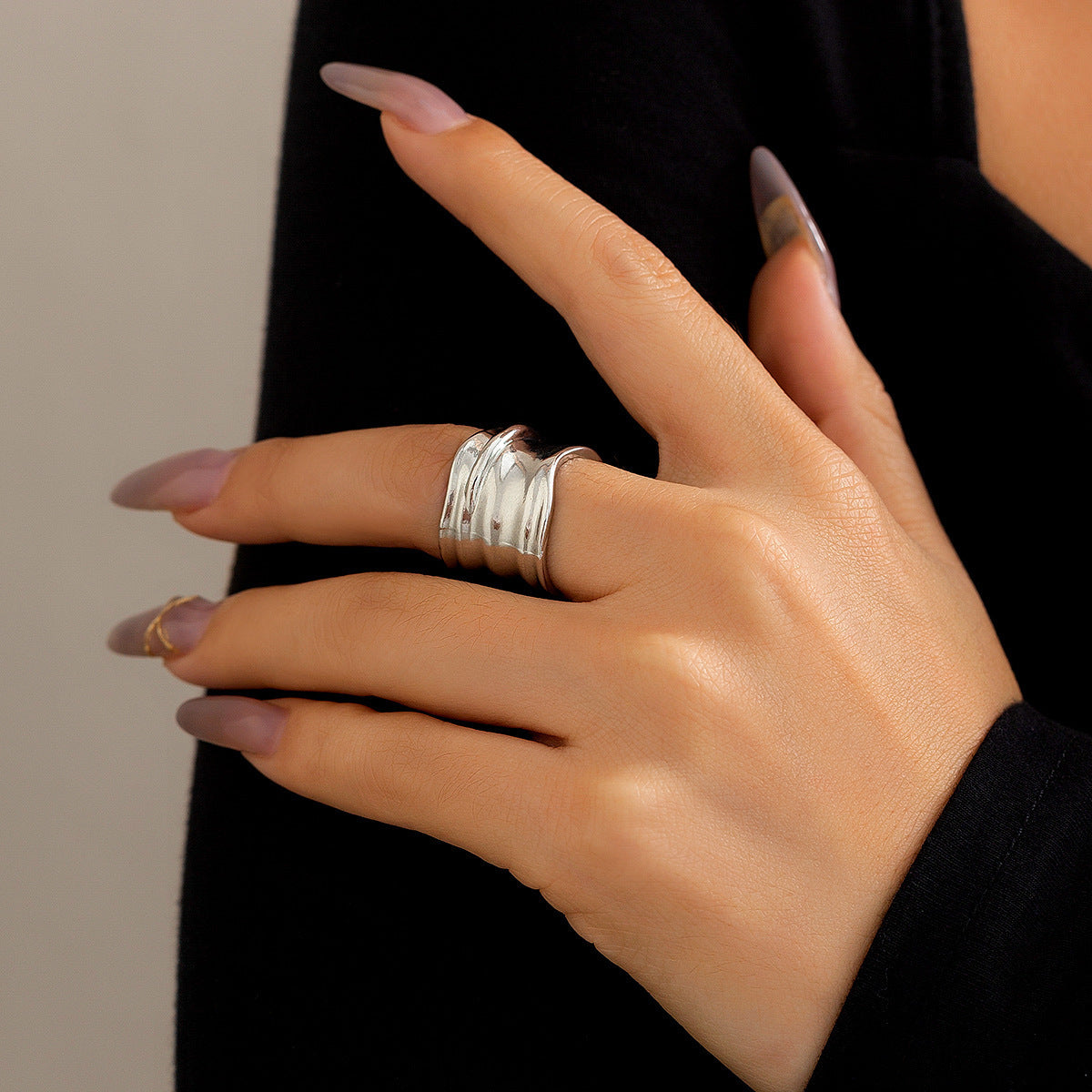 Design Metal Irregular Lava Ring Special-interest Texture Pleated