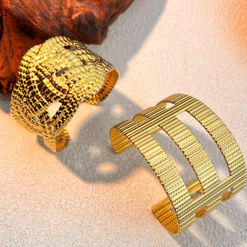 Elegant Classic Style Solid Color 304 Stainless Steel 18K Gold Plated Wide Bracelet In Bulk