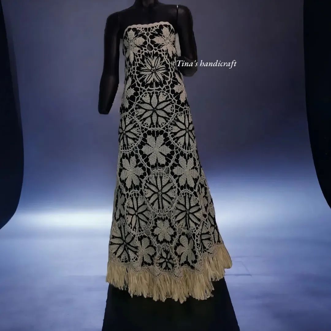 stylish crochet dresses beige/black