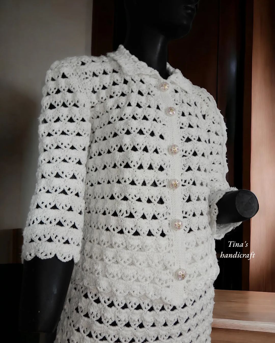 Crochet suit,wedding clothes,gift ideas (pattern only)