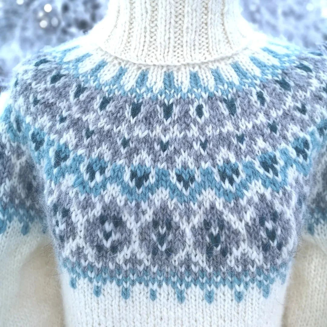 "Snow Dream"unisex knitted turtleneck