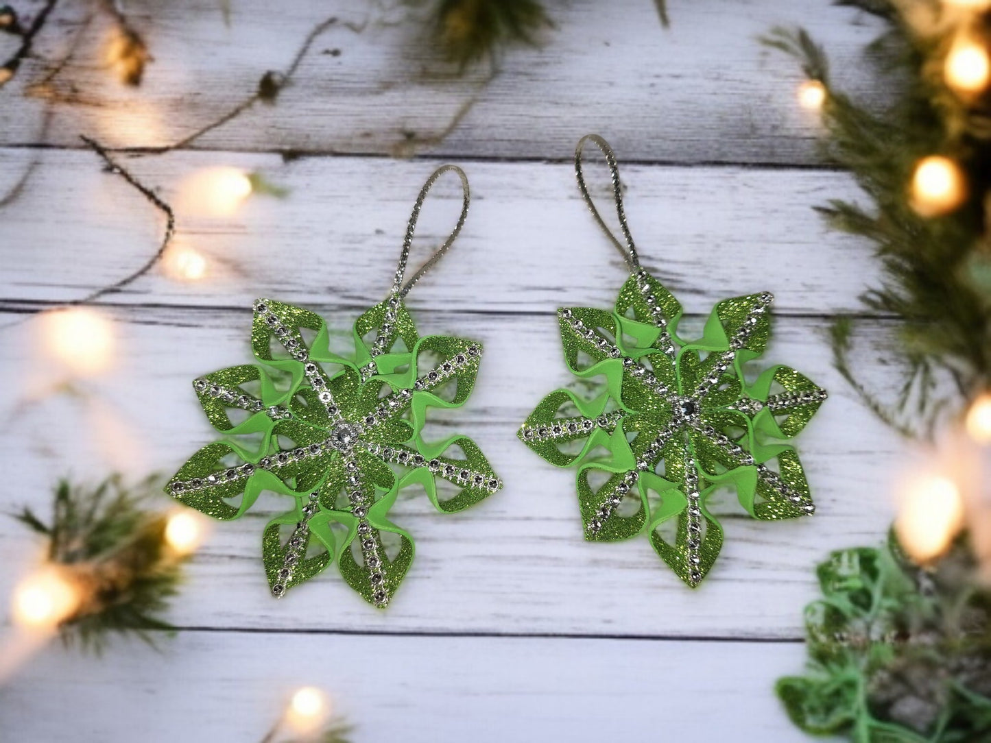 2 Designs Festive Snowflake DIY , Christmas ornament set 6 pcs , gift ideas, Santa-claus