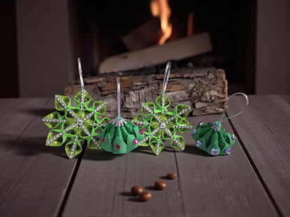 2 Designs Festive Snowflake DIY , Christmas ornament set 6 pcs , gift ideas, Santa-claus