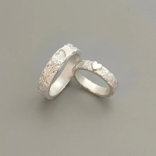 Hand In Hand White Head Love Couple Ring Open