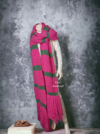 Long knitted scarves