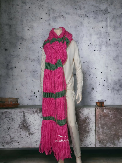 Long knitted scarves