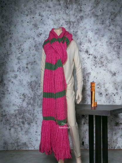 Long knitted scarves