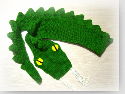 "Crocodile Scarf "- Χειροποίητο και προσαρμοσμένο στα γούστα σας!